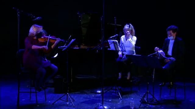 Julien Martineau & Friends смотреть онлайн