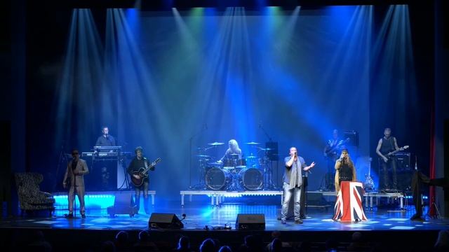 TOMMY WHO! 2021 im Deutschen Theater München смотреть онлайн