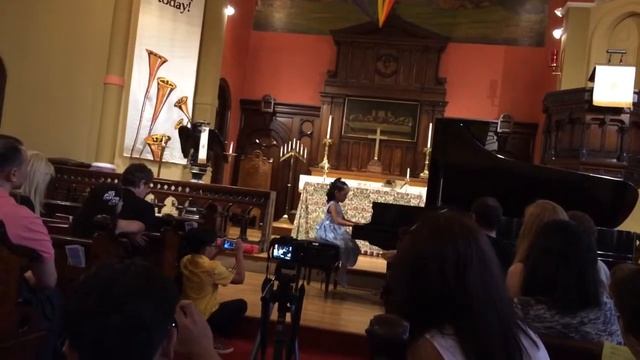 First-timer: Bea's Spring 2014 Piano Recital смотреть онлайн