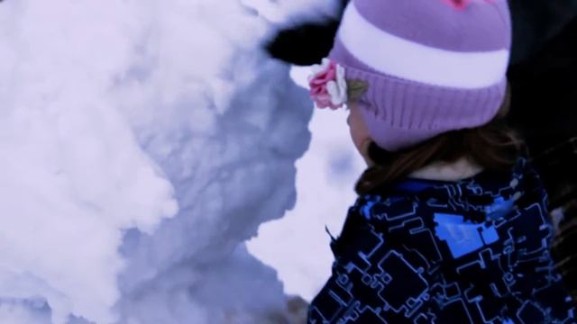 "Снежная скульптура" - детские зимние забавы. смотреть онлайн