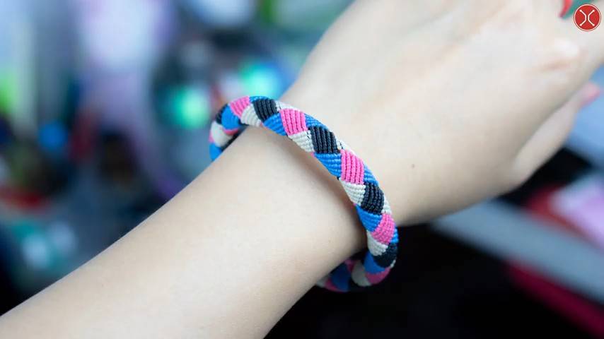 Macrame bracelet tutorial ｜ DIY easy 3D square knot macrame bracelet ｜ DIY macrame jewelry смотреть онлайн