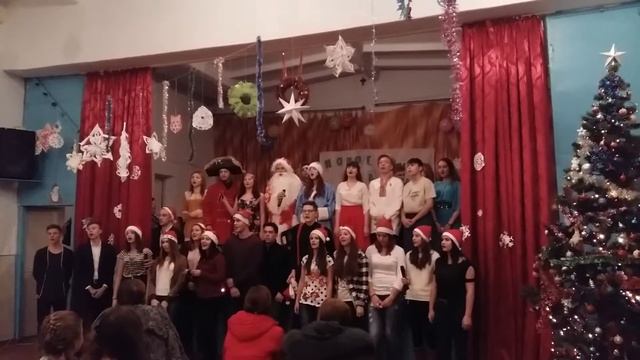 Новогодняя финальная песня смотреть онлайн