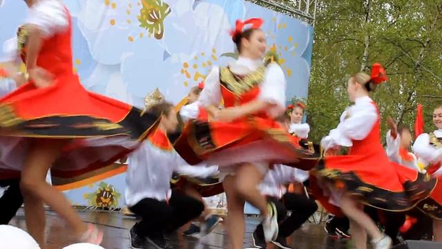 Нет для сердца русского "Калинушки" краше смотреть онлайн