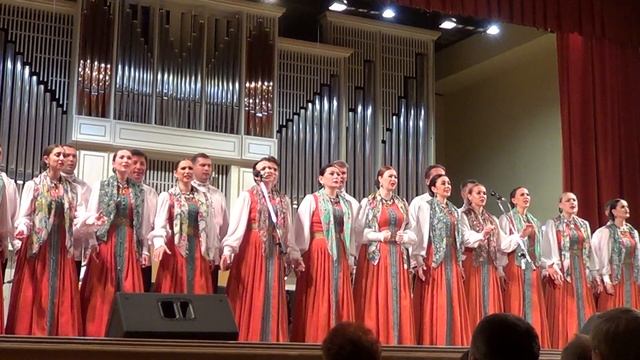 Прогудел гудок нежданный - Уральский хор