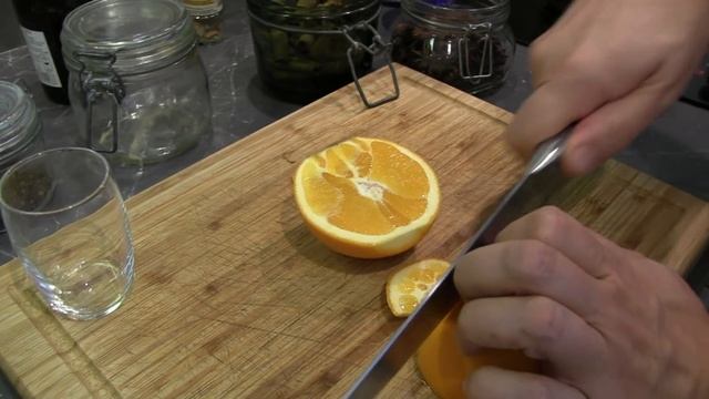 VIN CHAUD aux ÉPICES (Tous en cuisine avec Seb) смотреть онлайн