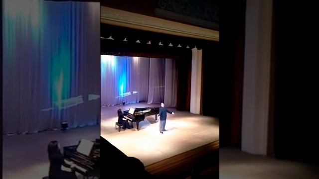 Il barbiere di Siviglia - Largo al factotum - Krum Galabov - Bariton смотреть онлайн