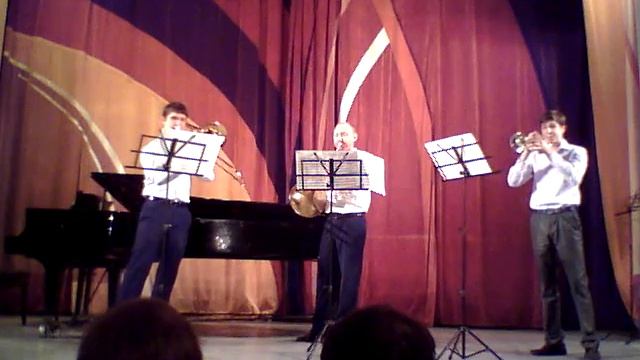 Sonata - Pulenk (Парад Брасс-Ансамблей 2011) смотреть онлайн