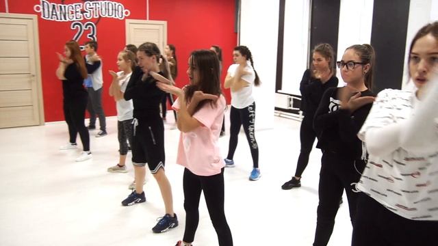 Dance Studio 23 - Choreo смотреть онлайн