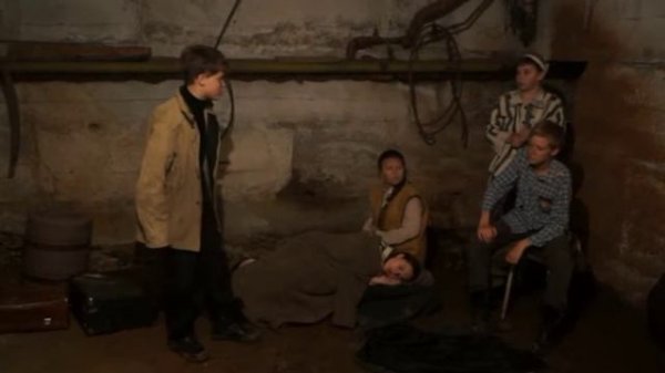 ТЕАТРАЛЫ Апрель 45 го