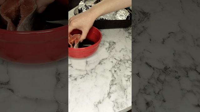 Сочные стейки горбуши в духовке! Наш тг канал: Https://t.me/greenmove_lifestyle