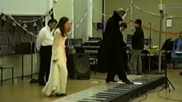 Phantom of The Haunting.wmv смотреть онлайн