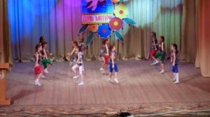 Детский танец "Коротышки"