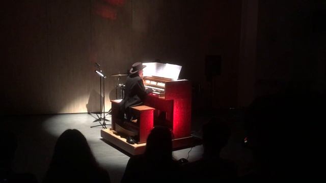 The Phantom of the Opera - Overture: Arranged for Solo Organ with Percussion смотреть онлайн