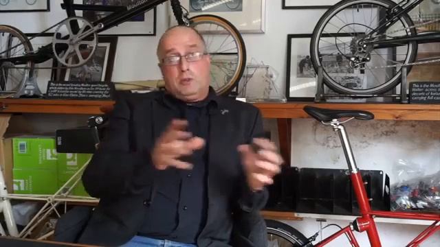 Meet the Maker - The Moulton Bicycle Company смотреть онлайн