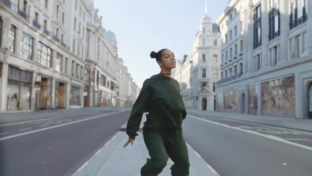 BOSE QuietComfort 35 - Get Closer смотреть онлайн