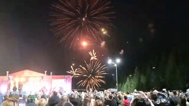 9 Мая 2022г  салют Конгресс Холл Уфа