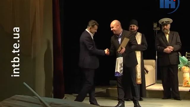 У Тернополі Всесвітній день театру відзначили з «Язичниками» смотреть онлайн