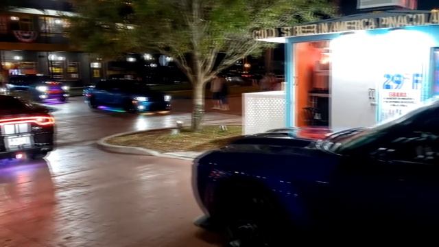 куда пойти в Орландо смотреть онлайн