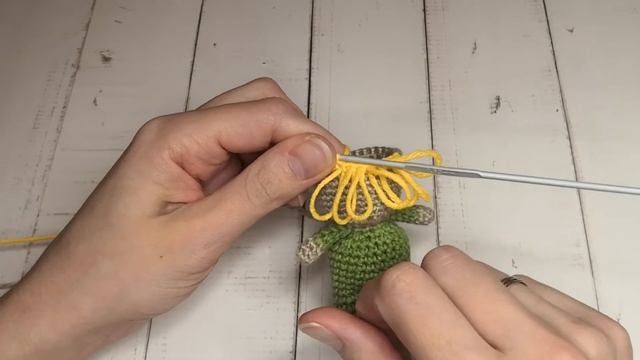 Малыш-амурчик. Крылышки. Маленькое объемное сердечко.