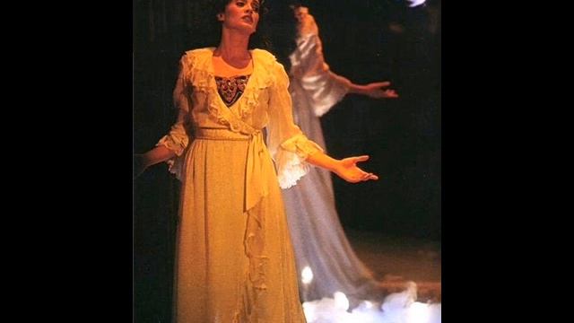 The Phantom of the Opera - Rob Guest, Danielle Everett смотреть онлайн