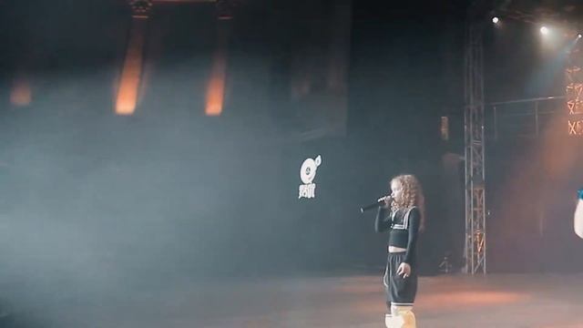 Бибикина Анита-"Новые люди" смотреть онлайн