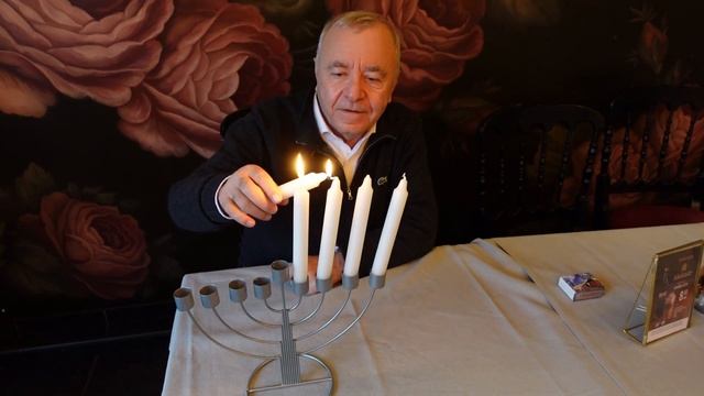 Ханука. Четвертая свеча.Актер театра и кино Яков Рафальсон смотреть онлайн