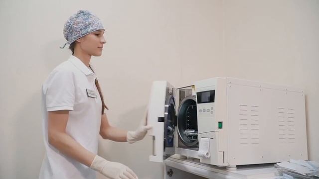 О клинике Делюкс Дент смотреть онлайн