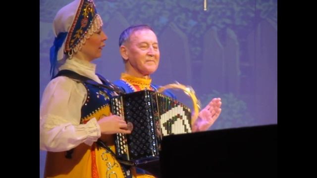 ЧАСТУШКИ Народный хор русской песни "ОКОЛИЦА" г. Владимир. 3 декабря 2022г. Екатерина Миронова. смотреть онлайн