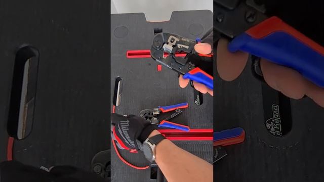 Небольшое сравнение Knipex KN-975110 C KN-975113