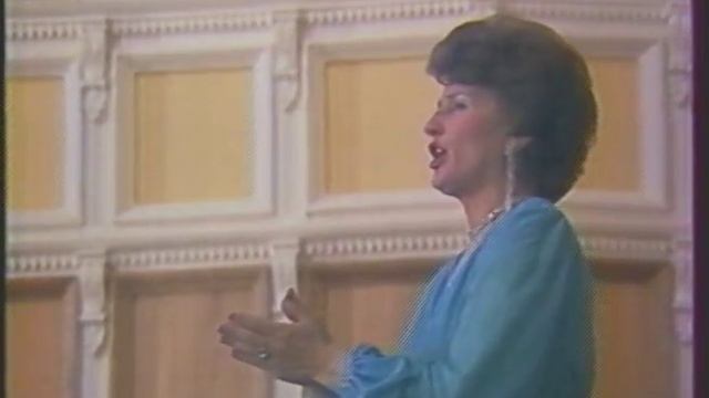 Svetlana Strezeva Sings Mozart Alleluia - From Motette 