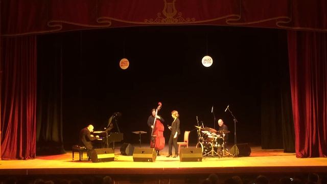 Jon Davis Trio part 2 and Kristina Kovaleva смотреть онлайн