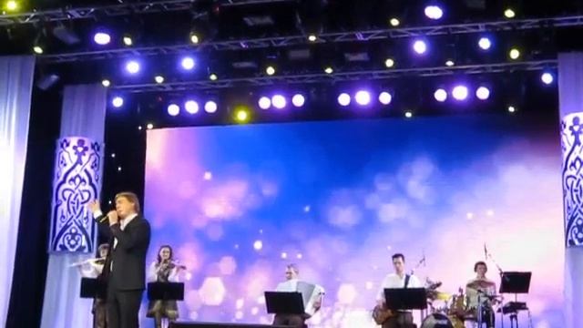 Ilham Valiev in Kazan Э.Даутов Гел елмай смотреть онлайн