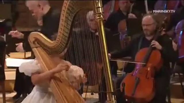 Р.Глиэр Концерт для арфы с оркестром Es-dur,соч.74/Софья Кипрская смотреть онлайн