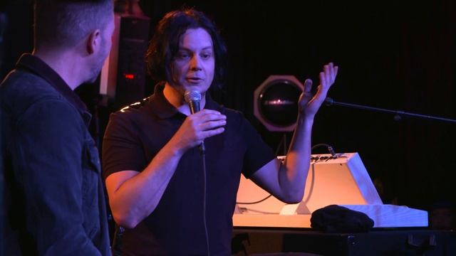 Jack White Interview - HD Radio Sound Space at KROQ смотреть онлайн