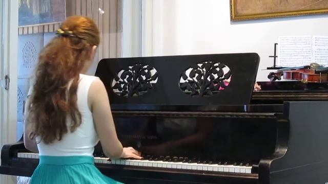 Мила Павлова, пиано- Ал. Райчев-  Енигма,  C Moll