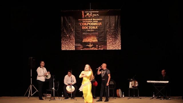 DARIYA MELNIKOVA - Halawet Rooh with Al Azdekaa смотреть онлайн