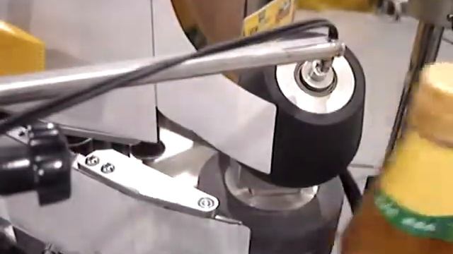 Автоматическая этикетировочная машина SYSTEM 2561 видео 2 смотреть онлайн