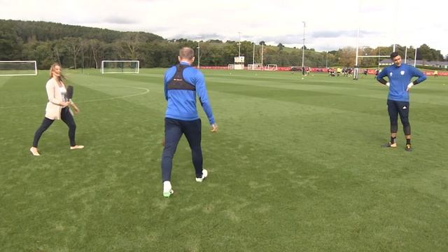 FEATURE: NFL KICK-UPS WITH ARON GUNNARSSON & NEIL ETHERIDGE смотреть онлайн