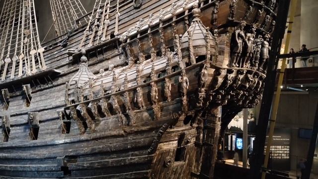 музей Васа в Стокгольме. Старинный корабль Васа