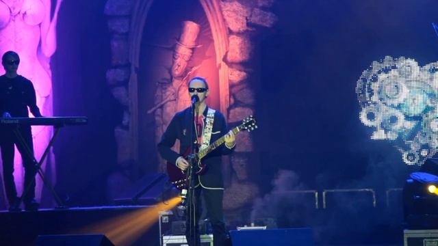 Пикник-Фиолетово Чёрный,Твоё сердце должно быть моим смотреть онлайн