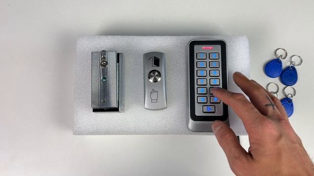 Видеоинструкция Комплект СКУД на одну дверь Ps-Link KIT-208C-350 с электромагнитным замком смотреть онлайн