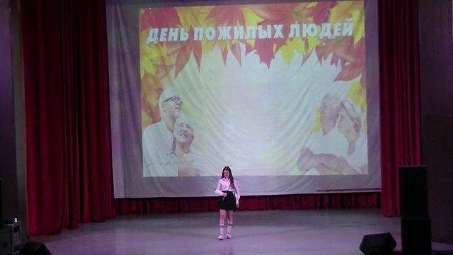 Дарья Шустова "Стоят девчонки" смотреть онлайн