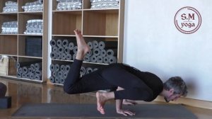 Эка Пада Каундиниасана. Как сделать позу для новичков.