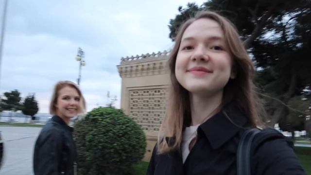 ПЕРВЫЙ ДЕНЬ В БАКУ смотреть онлайн