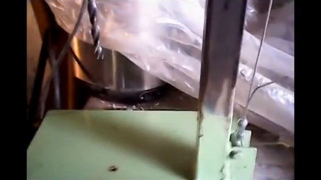 Сверлильный станок из дрели