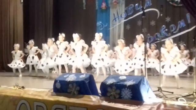 "Далматинцы", ансамбль "Любисток" смотреть онлайн