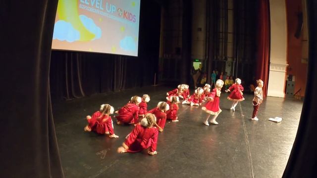 VLOG: Гастроли в Москве /ДК МИИТ /Едем за победой!!! смотреть онлайн