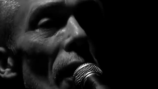 Клаудио Бальони "POSTER" смотреть онлайн