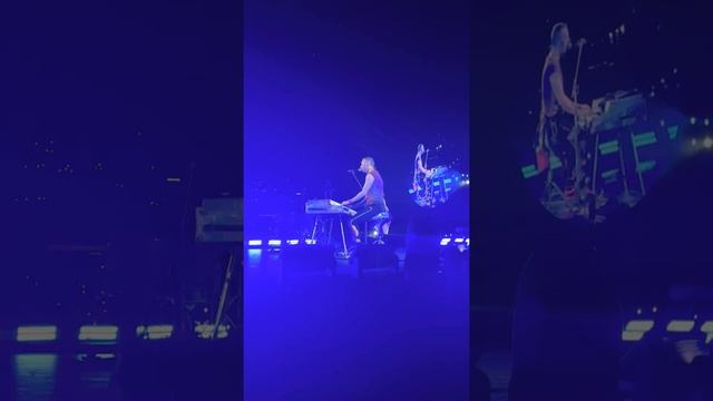 Let Somebody Go - Coldplay LIVE in Costa Rica смотреть онлайн