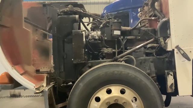 1998 Cummins M11 Engine  Assembly - 25369199